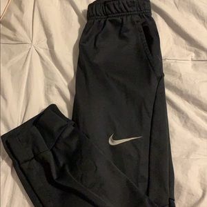 nike joggers